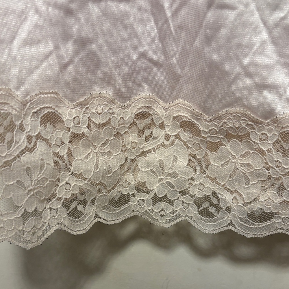 Vintage JC Penny Elegant Lace Trim Satin Slip Skirt 16 to 18 - Picture 2 of 6